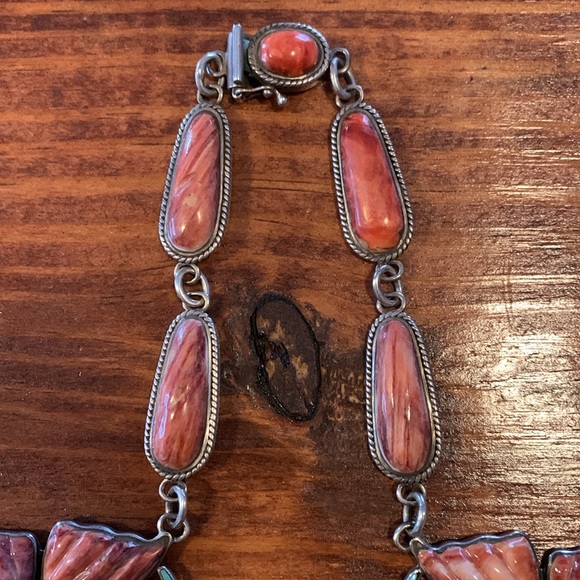 Kirk Smith Native American Sterling Spiny Oyster & Turquoise Butterfly Necklace - Picture 14 of 16